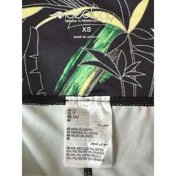 Ideology Women’s Black Moisture Wicking Pocketed Compression Upf50 Crop Printed - Picture 9 of 11